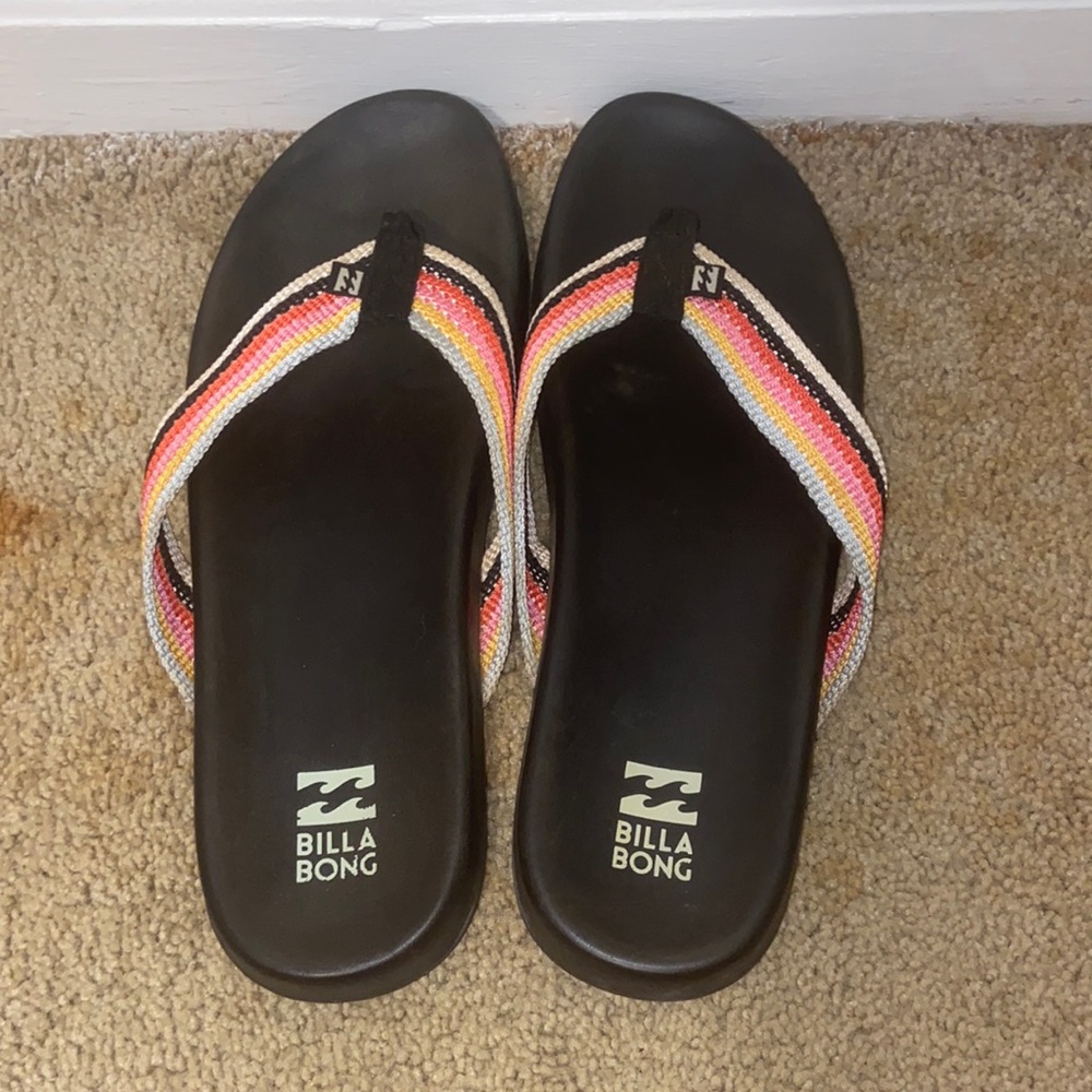 NWOT Billabong Flip-flops women’s US10
